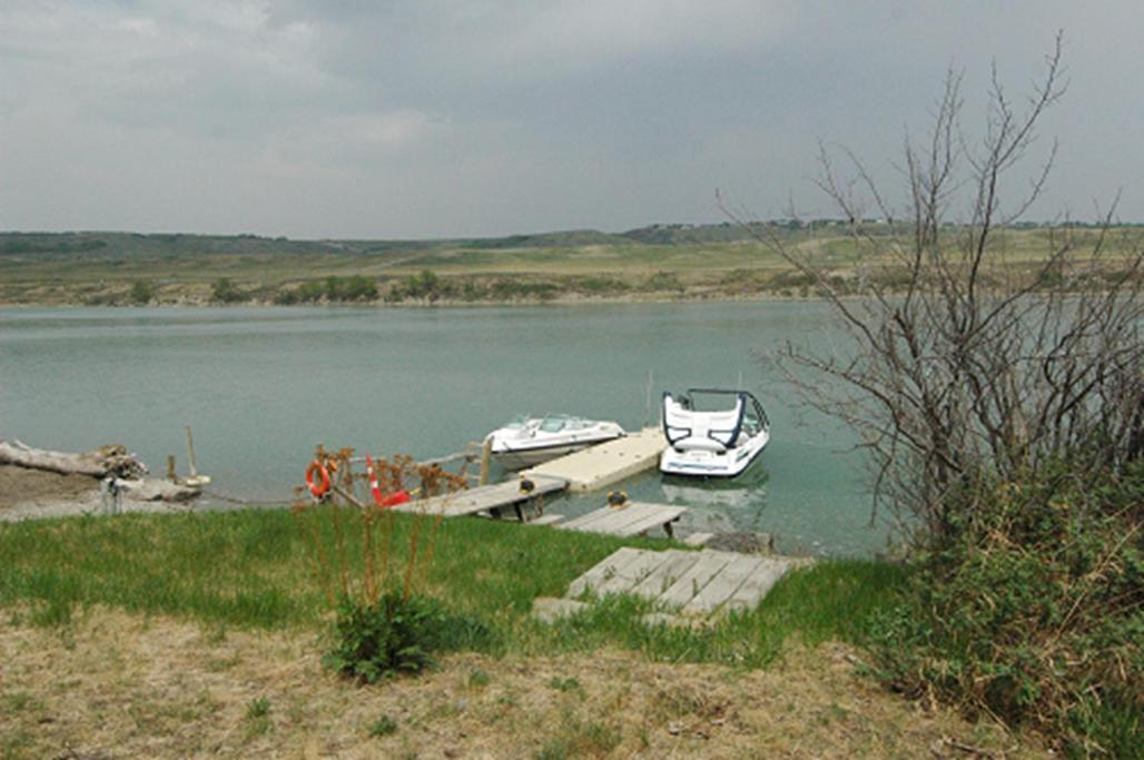 Roundhouse Grotto Bed & Breakfast YYC Екстериор снимка